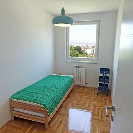 Your Base For Exploring And The Mountains Appartamento Sarajevo